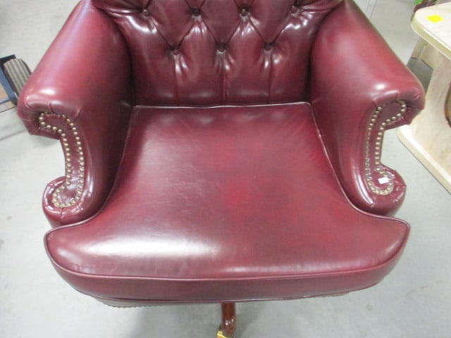 Fairfield Leather Executive Office Chair with Nail Head Accents - 2