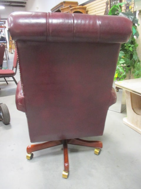 Fairfield Leather Executive Office Chair with Nail Head Accents - 4