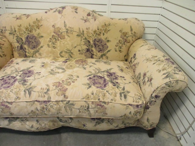 Rowe Furniture Rolled Arm Upholstered Sofa with 3 Accent Pillows - 3