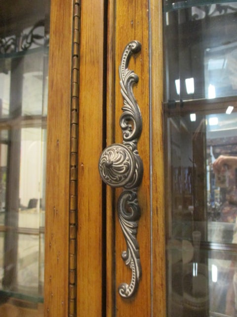 Aico Amini Innovation Corp. Heavily Carved Ornate 2 Piece Illuminated China Cabinet - 17