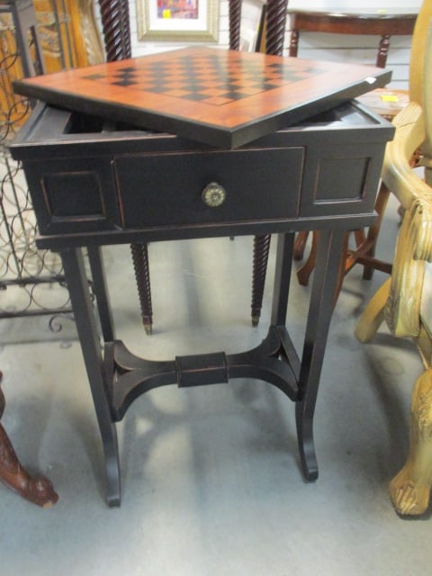 2 Tone Wood Reversible Top Game Table (1 of 7)