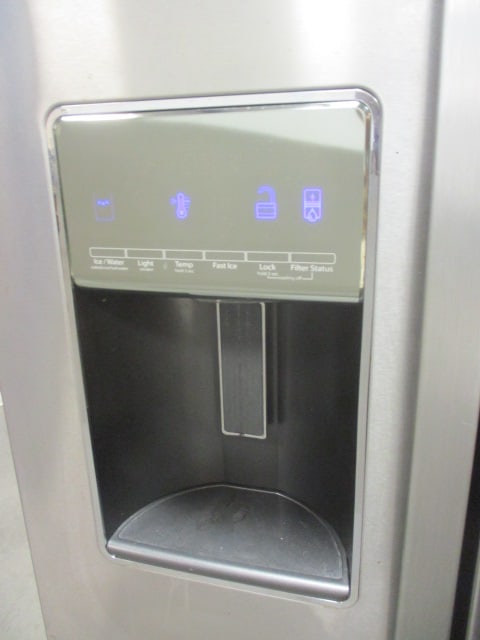 Whirlpool Stainless Side x Side Ice/Water in Door Refrigerator - 3