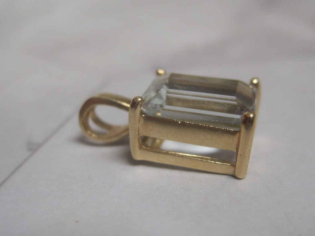 14k Gold Aquamarine Pendant - 2