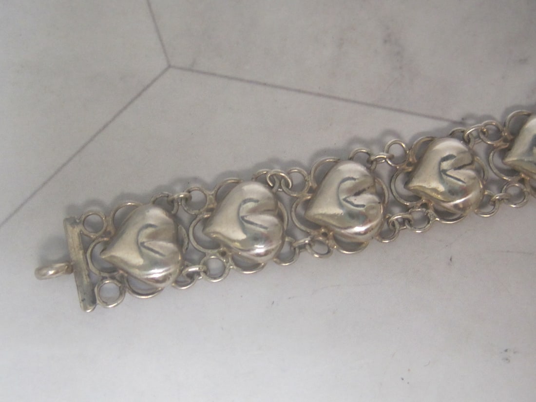 7" Vintage Sterling Silver Heart Bracelet - 2