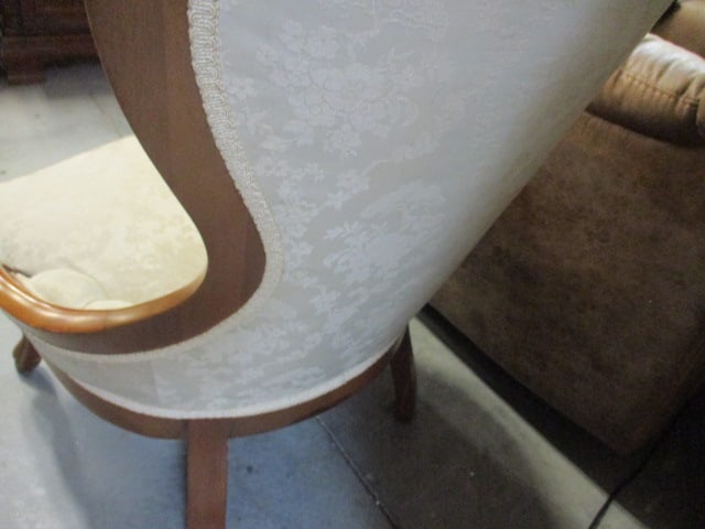 Vintage Victorian Style Carved Wood and Tufted Upholstered Parlor Chair - 7