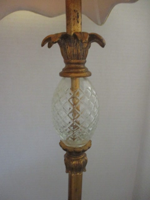 Pair of Gilded Gold and Cut Glass "Pineapple" Buffet Lamps with Silk Shades - 3