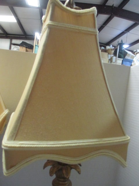 Pair of Gilded Gold and Cut Glass "Pineapple" Buffet Lamps with Silk Shades - 5