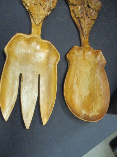 Mid Century Modern Carved Monkey Wood Fork and Spoon Wall DÃ©cor - 4