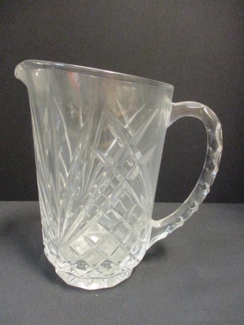 Vintage Cut Glass Crystal Pitcher: 7 3/4"