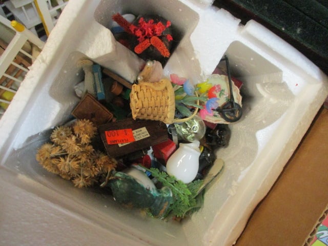 Large Collection of Miniature Doll Furniture and Accessories - 4