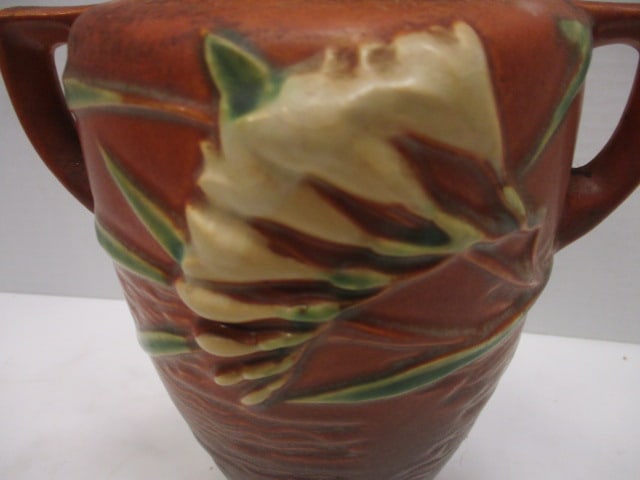 Vintage Roseville "Freesia" Double Handle Vase - 2