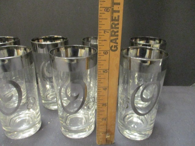 Set of 7 Mid Century Modern Dorothy Thorpe Silver Rim "O" Monogram Glasses - 7