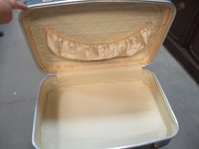 3 Vintage Blue Hardsided Suitcases - 3