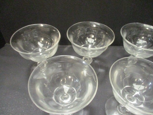 Set of 8 Vintage Imperial Glass "Old Williamsburg" Champagne Coupes - 2