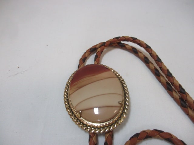 Vintage Western Bolo Tie - 2