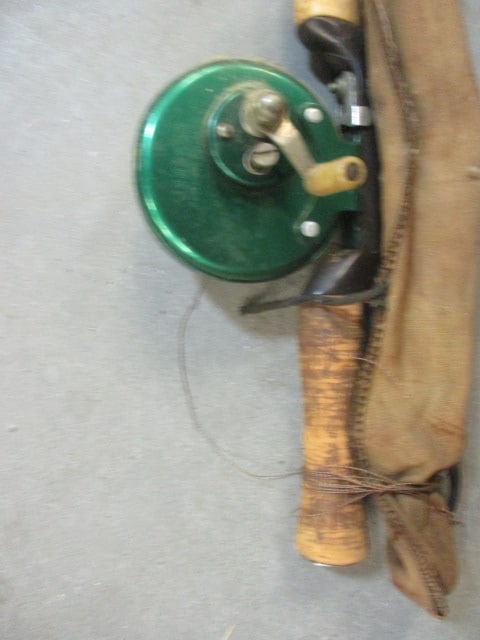 Vintage Bristol Fishing Pole with Johnson Model 40A Reel - 2