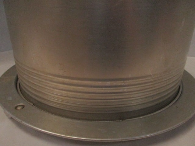 Vintage Regal Aluminum Cake Carrier - 3
