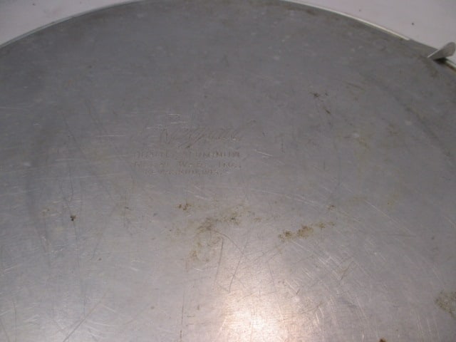 Vintage Regal Aluminum Cake Carrier - 5