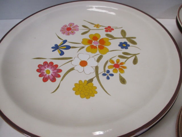 9 Pieces of Retro Kanney "Spring Flower" Stoneware - 2