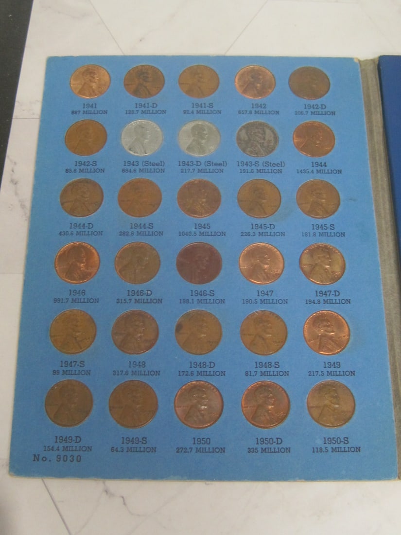 Book of 88 Lincoln Head Cents - 2