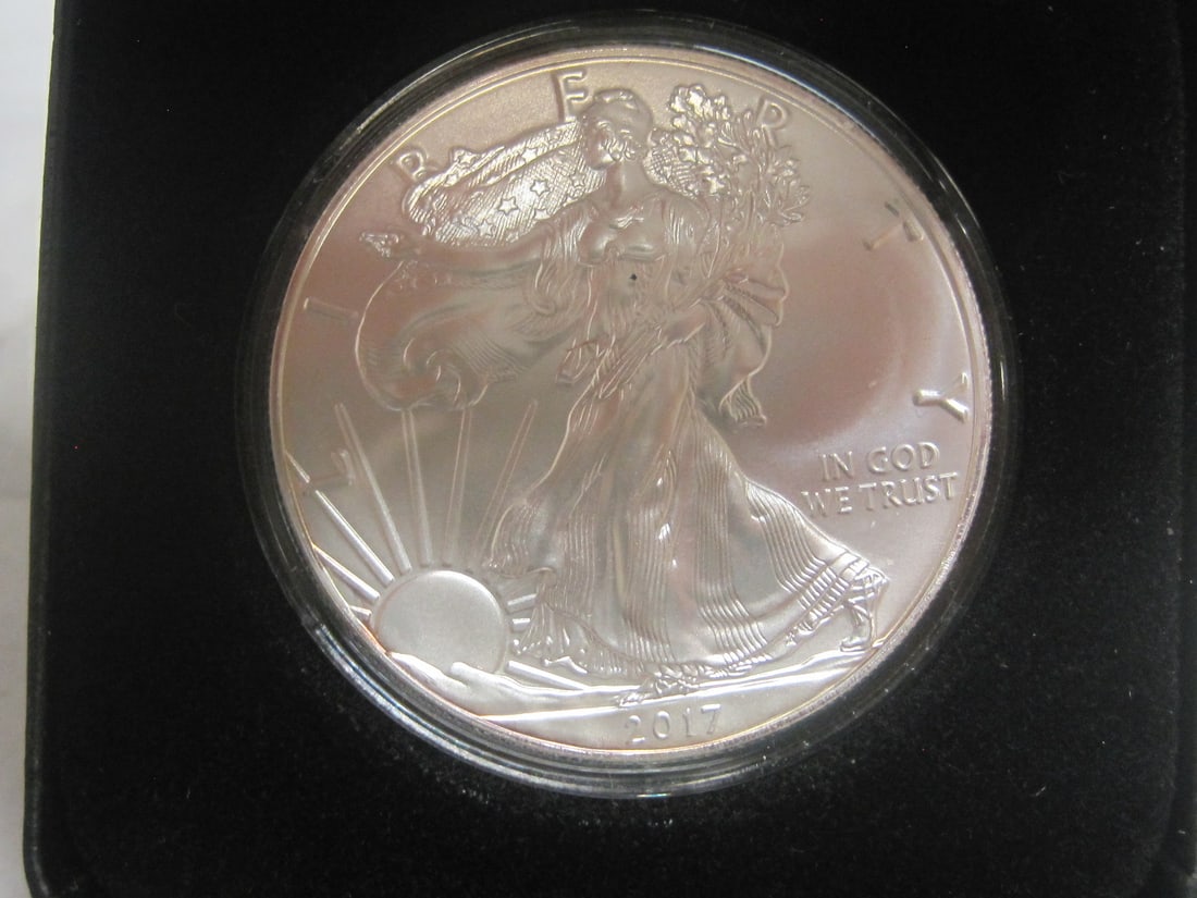 2017 UNC. American Eagle One Ounce .999 Silver Coin - 2
