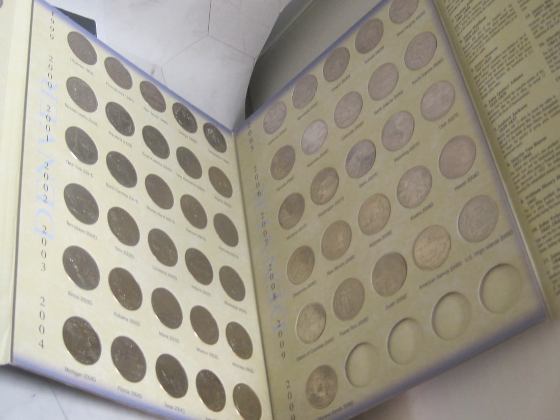 Lot of 3 State Quarter Books inc. 336 quarters - 3
