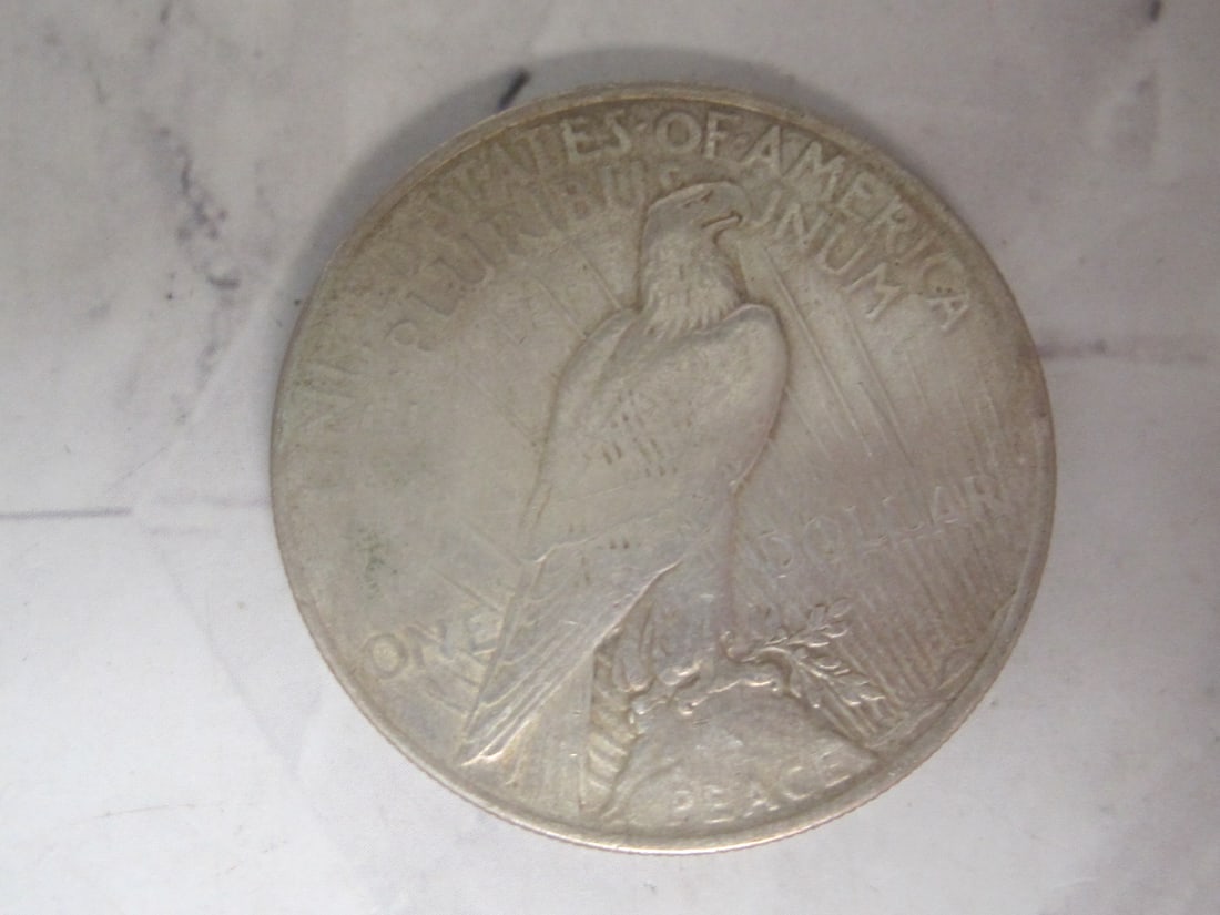 1922 Peace Silver Dollar - 2