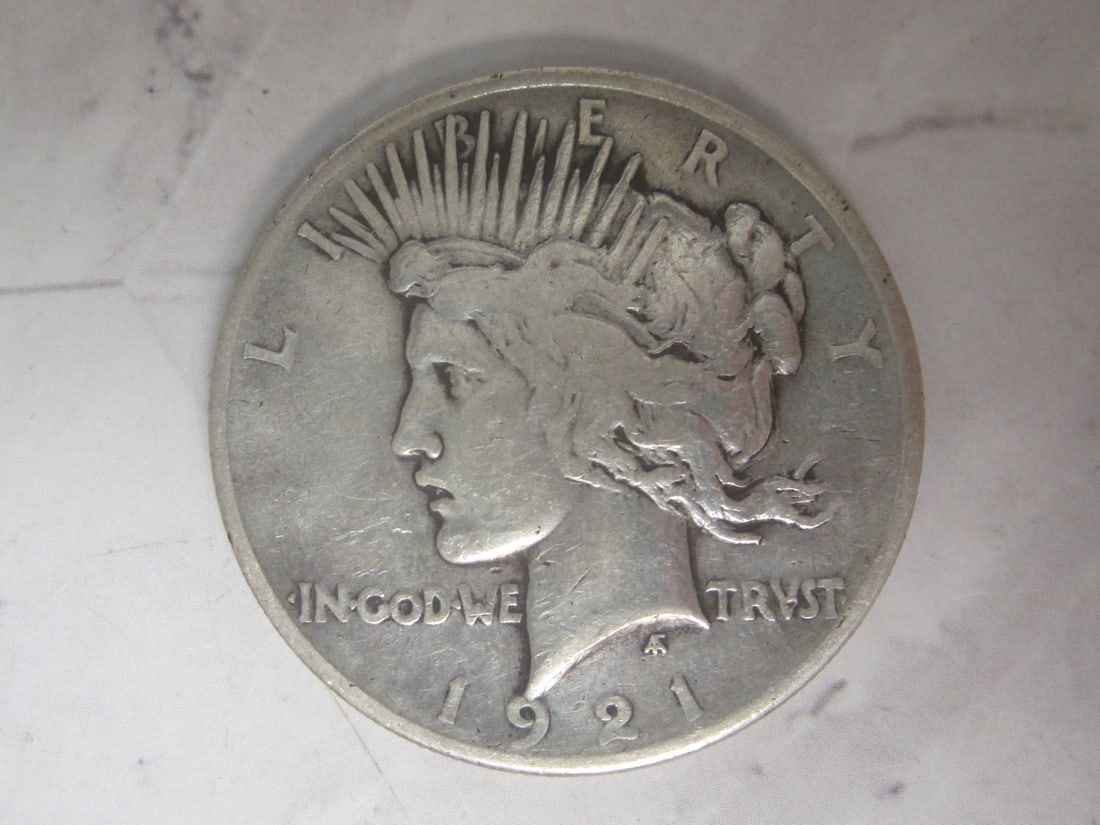 1921 Peace Silver Dollar: .
