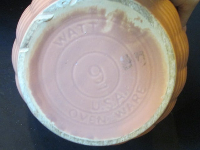 Watt Oven Ware No. 9 Basket Weave Design Stoneware Bowl - 3