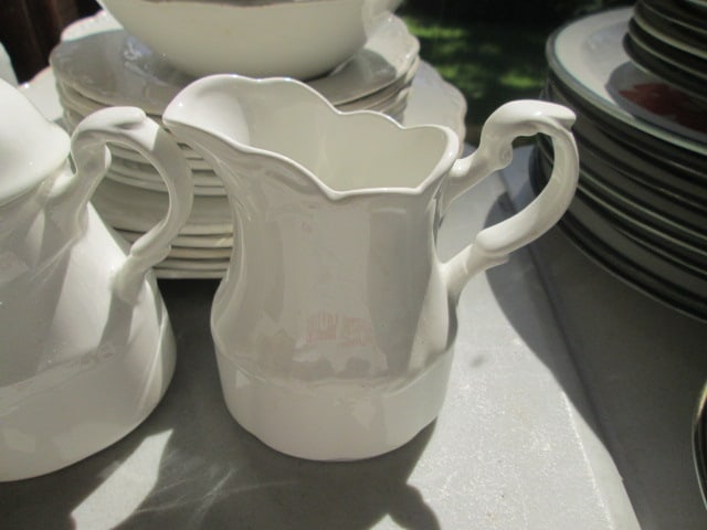 27 Pieces of Sterling Vitrified China - 3