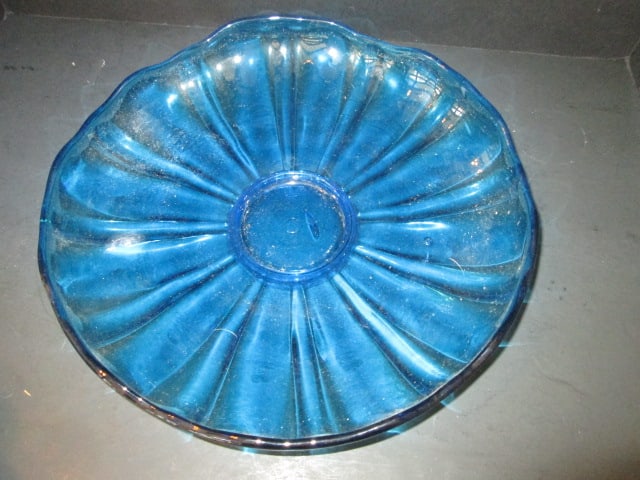 Midcentury Blue Glass Chip & Dip Set - 3