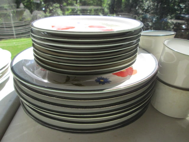 37 Pieces of International China "Patchin" Villager Stoneware - 8