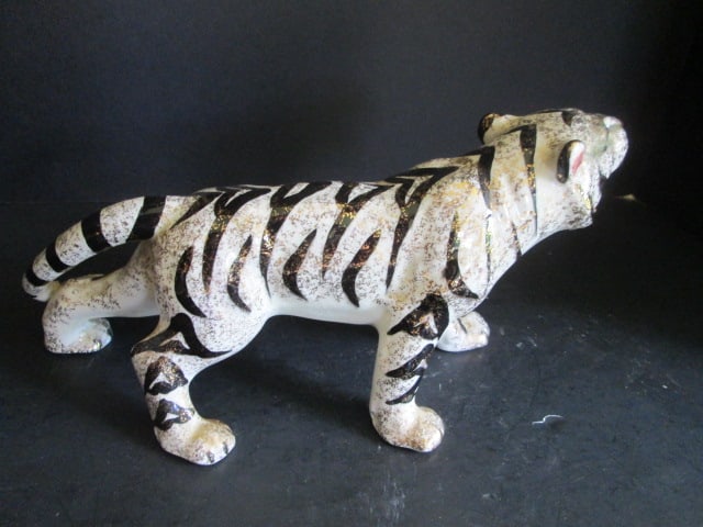 Midcentury Handpainted Ceramic Tiger - 3