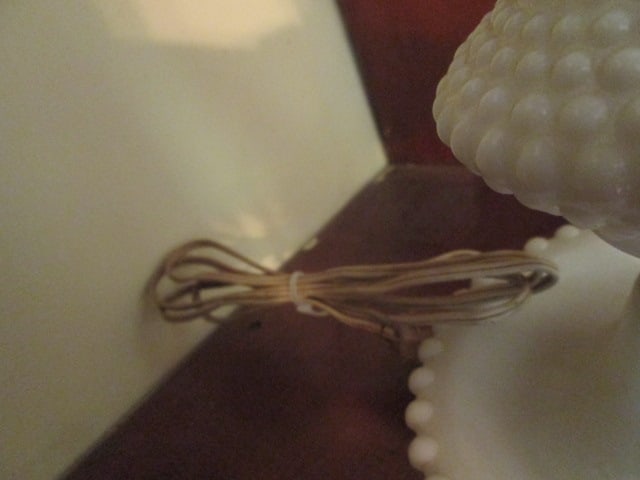 Vintage Hobnail Milk Glass Vanity lamp - 5