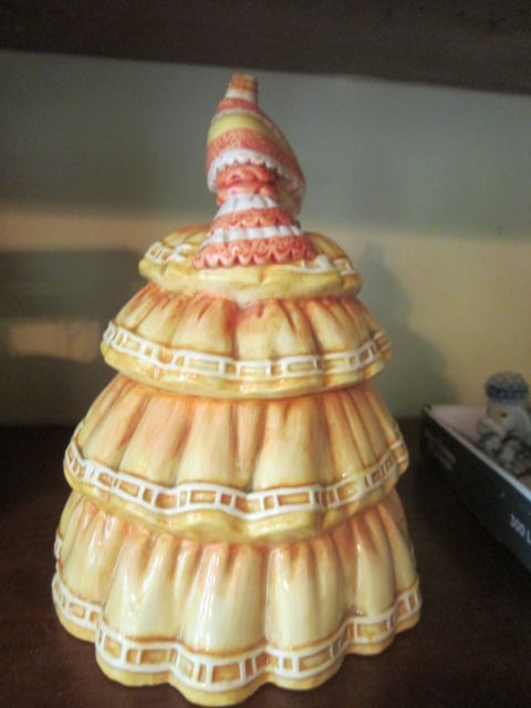 Seymour Mann "Jars Ala Mode" Handpainted Antebellum Dress Cookie Jar - 2