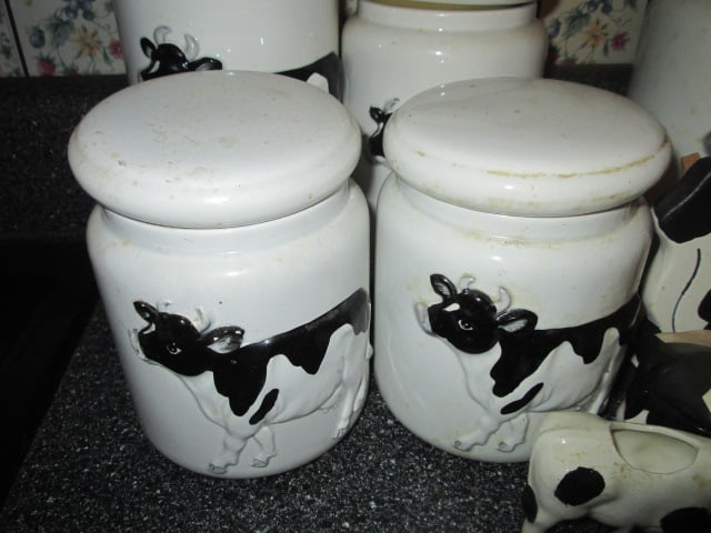 Cow Kitchen Accessories-Cannister Set, Cookie Jar, Creamer and Sugar Bowl Set, Shakers, - 7