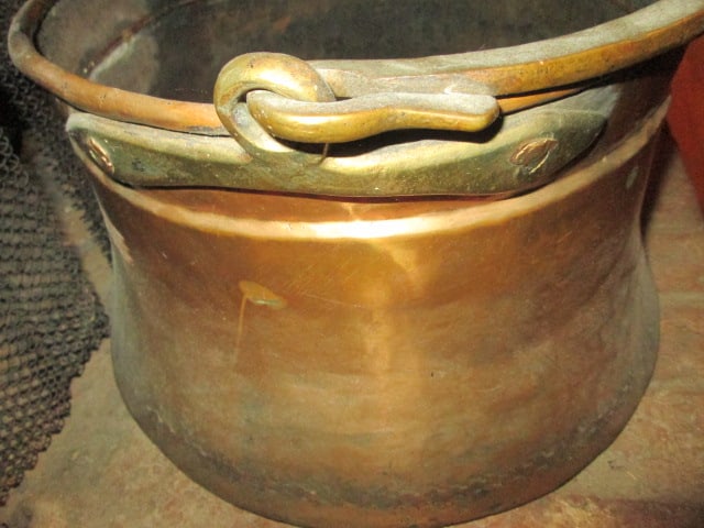 Large Hammered Copper Pot - 3