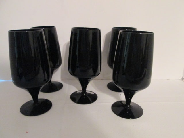 Five Midcentury Black Amethyst Goblets: 6 3/4"h