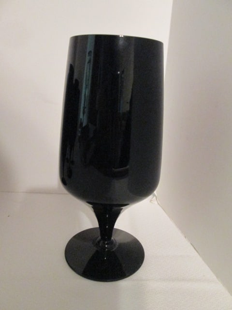 Five Midcentury Black Amethyst Goblets - 3
