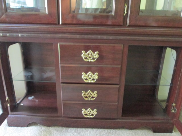 Ashley Traditional Illuminated 2 Piece Buffet China Hutch - 4