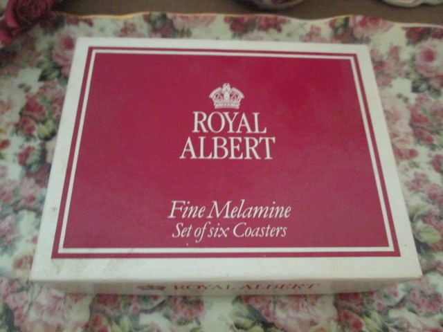 Formalities Rose Blossom Tray, Covered Dish and Pansey Mugs, Royal Albert - 2