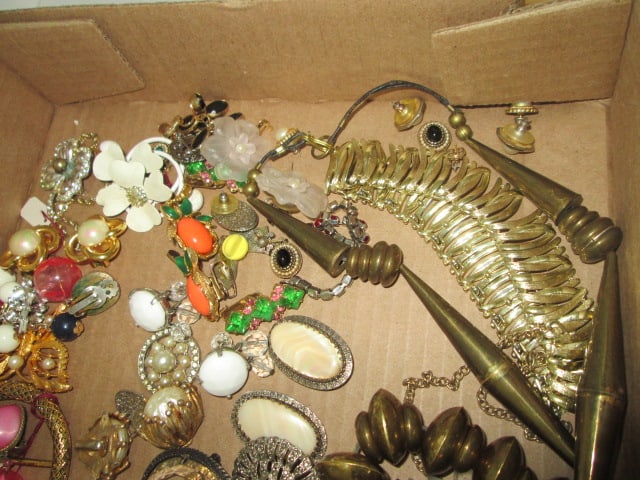 Grouping of Vintage Cameo Rings, Portrait Brooches, Gold Tone Necklaces, Earrings, etc. - 2