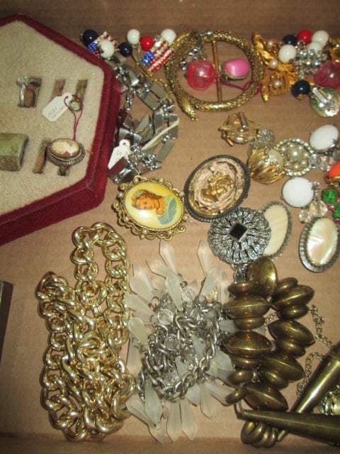 Grouping of Vintage Cameo Rings, Portrait Brooches, Gold Tone Necklaces, Earrings, etc. - 3