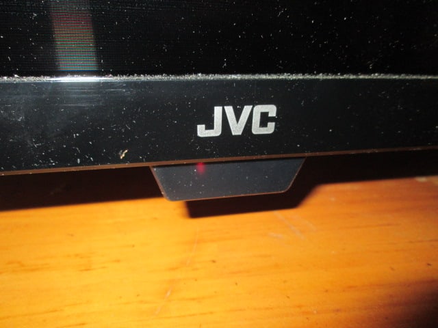 JVC 32" LCD HDMI Television with Built-In Digital Tuner - 2