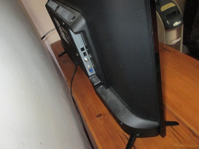 JVC 32" LCD HDMI Television with Built-In Digital Tuner - 3