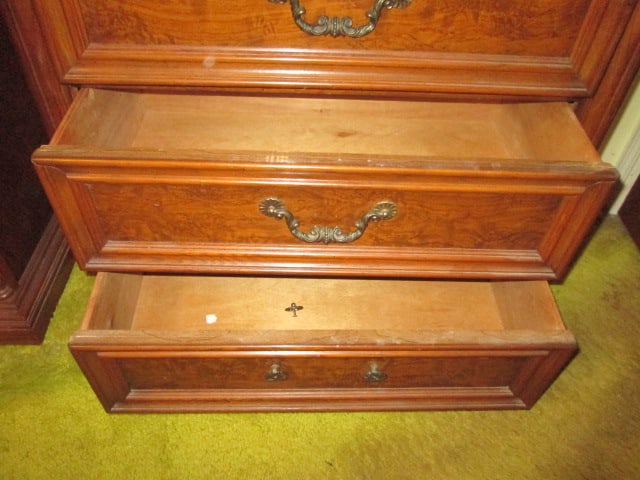 Dixie Traditional Neoclassical Style 2 over 3 Chest - 3