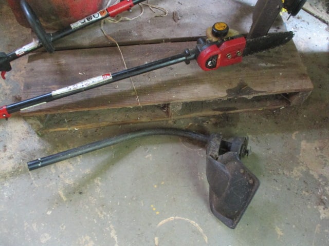 Troy-Bilt TB22 and TB22 EC Gas Trimmers with Attachments and Metal Gas Can - 5
