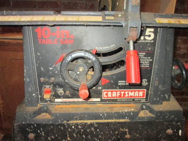 Craftsman 2.5 Hp Table Saw - 4