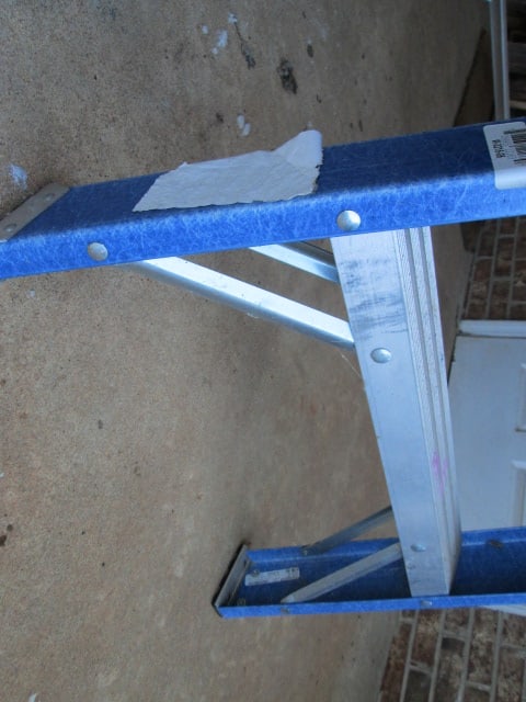Louisville 6' Blue Fiberglass A Frame Step Ladder - 3