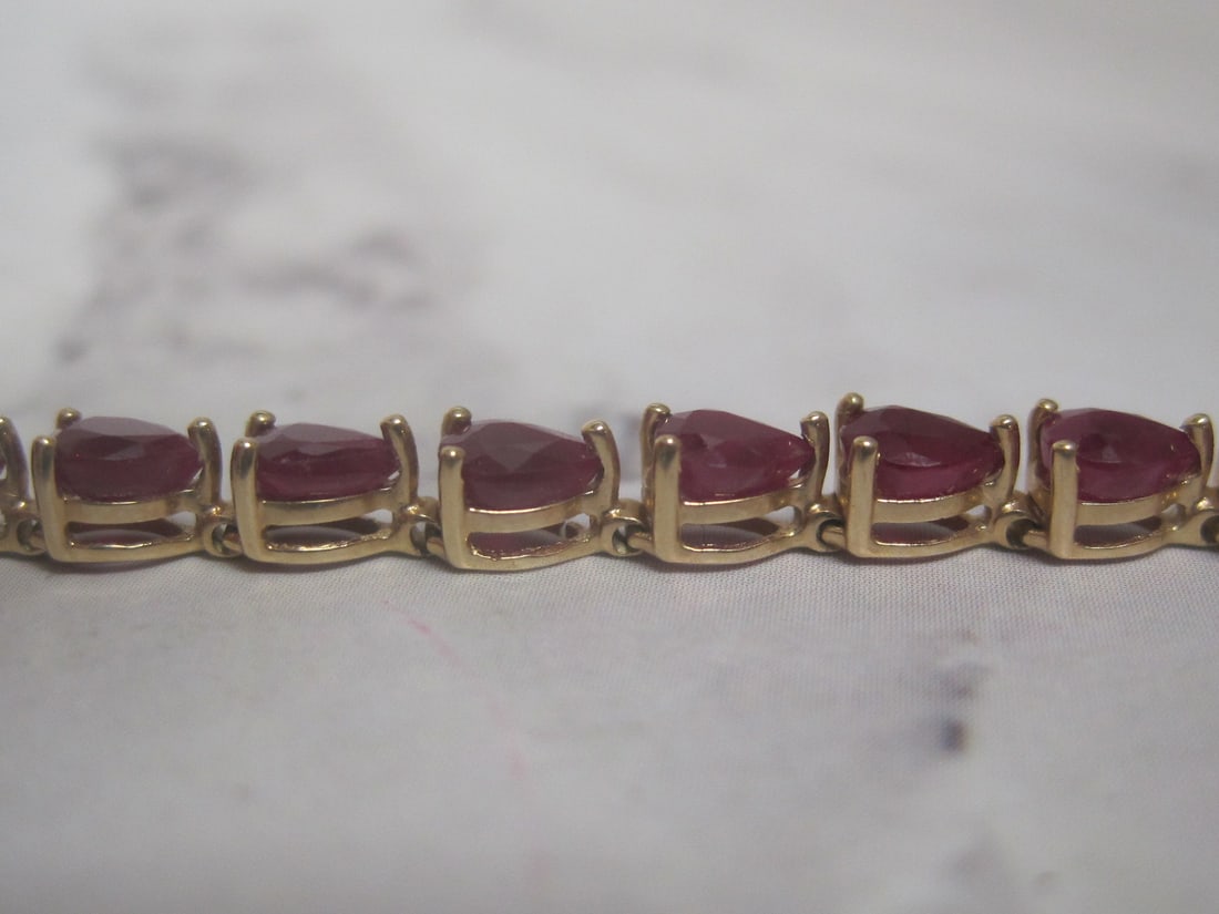 8" 14k Gold Ruby Bracelet appraised at $2350 - 5